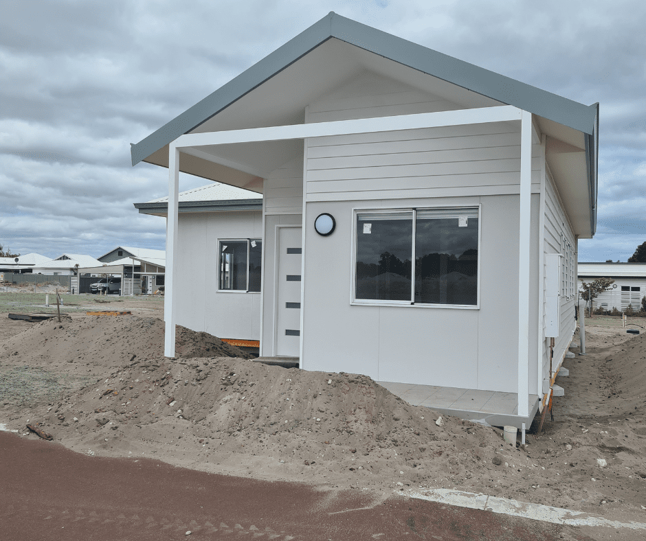 The modular home in place.