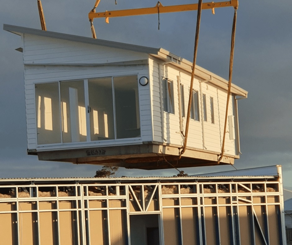 Home being lowered into position at Edenlife Australind.